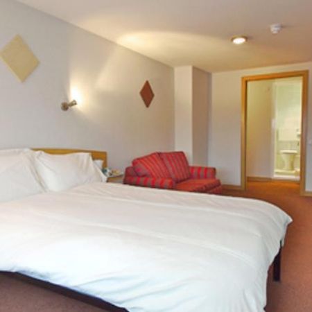Rosemount Hotel Heathrow Hounslow Pokój zdjęcie